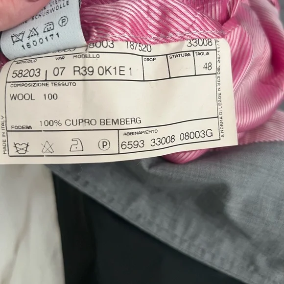 Men’s moschino gray with pink inside suit